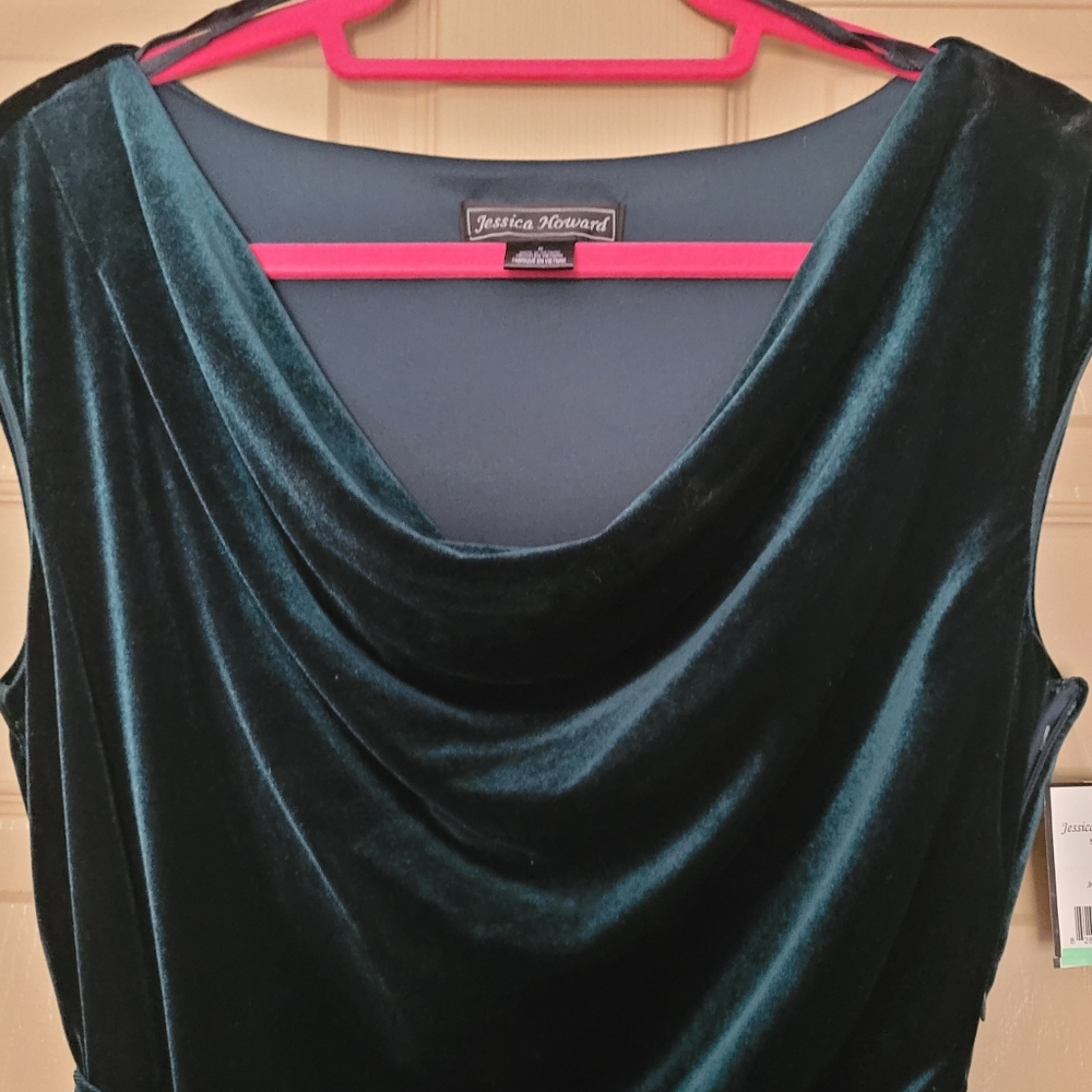 JESSICA HOWARD VELOUR VELVET DRESS